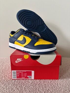 Nike Dunk Low Michigan (2021) - Size 8.5 Men